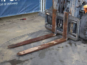 2007-toyota-02-7fgjf35-1468641-48211246