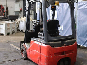 2014-linde-e16c-01-1468643-48211305