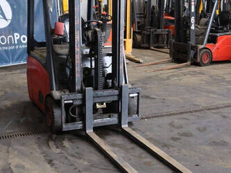 2014-linde-e16c-01-1468643-48211308