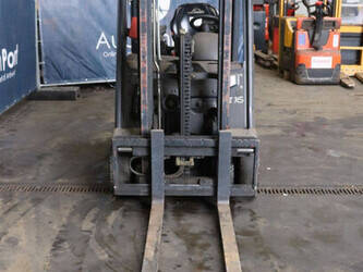 2014-linde-e16c-01-1468643-48211309