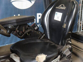 2014-linde-e16c-01-1468643-48211321