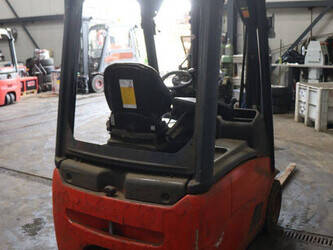 2008-linde-e16c-01-48211338