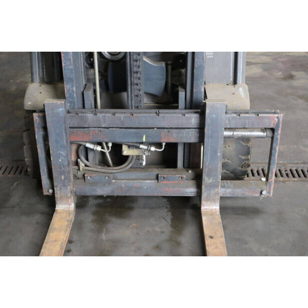 2008 ليندي E16C-01-48211344