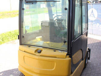 2011-yale-erp25vl-1468677-48212375