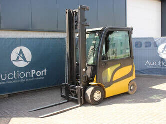 2011-yale-erp25vl-1468677-48212378