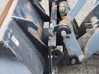 giant-g2200e-48213043