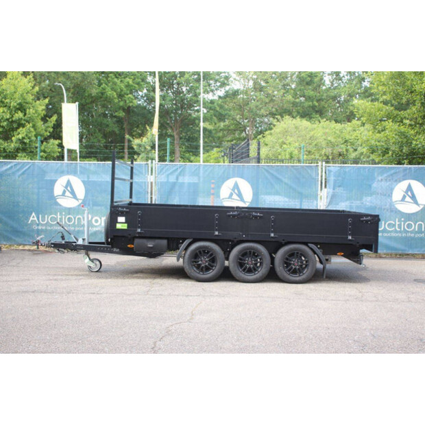 BW Trailers 02T-48213231