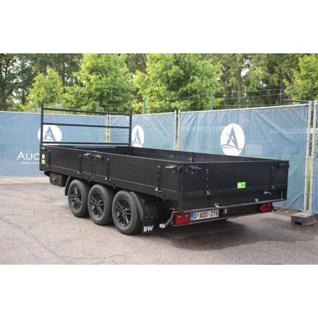 BW Trailers 02T-48213232