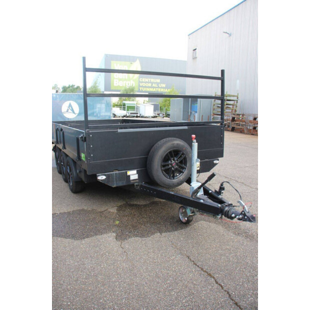 BW Trailers 02T-48213235