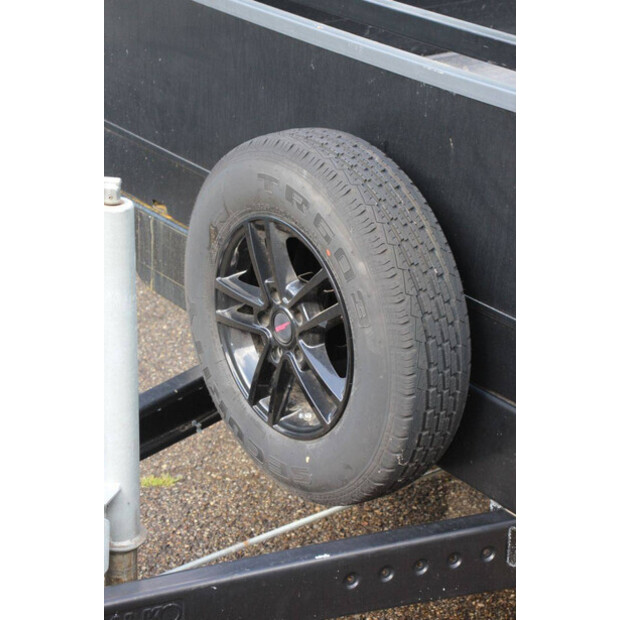 BW Trailers 02T-48213240