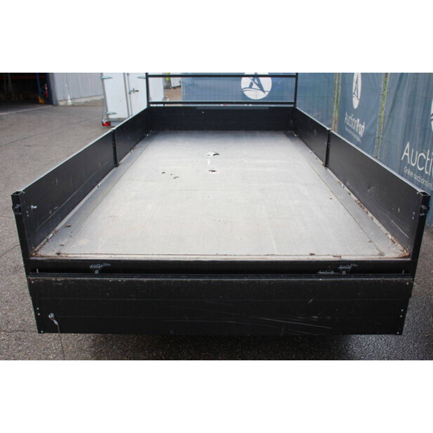 BW Trailers 02T-48213249