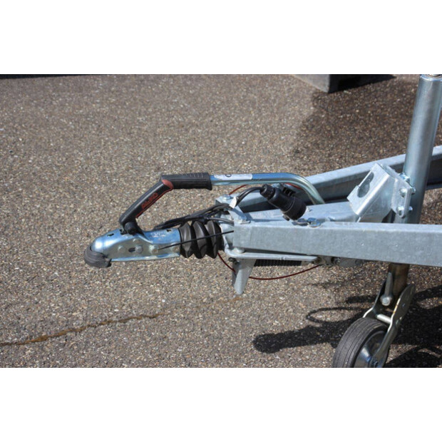 BW Trailers 02T-48213263