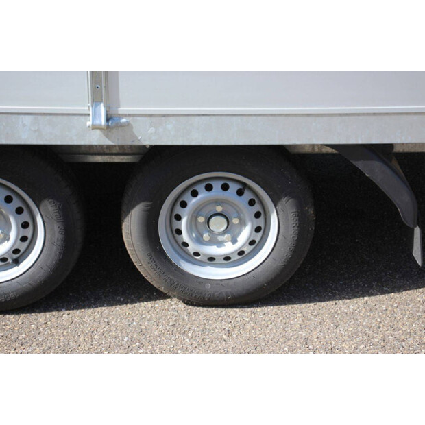 BW Trailers 02T-48213268