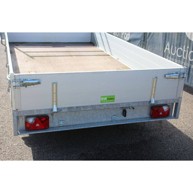 BW Trailers 02T-48213269