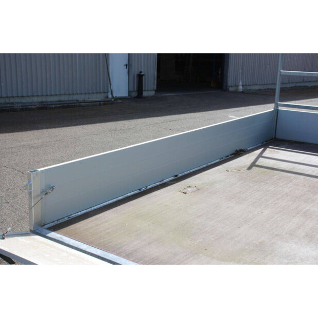 BW Trailers 02T-48213272