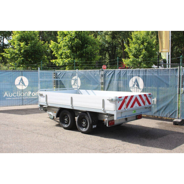 BW Trailers 02T-48213276