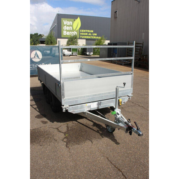 BW Trailers 02T-48213279