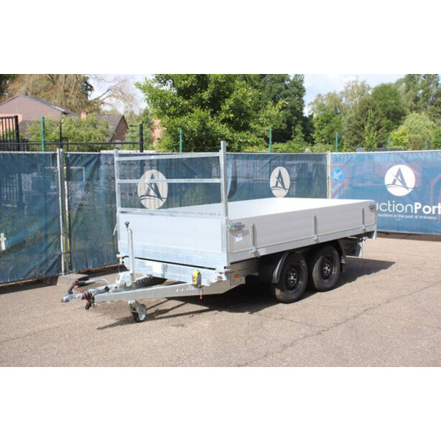 BW Trailers 02T-48213281