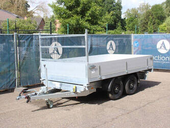 bw-trailers-02t-1468707-48213281
