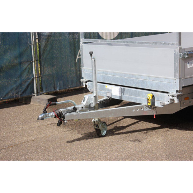 BW Trailers 02T-48213282