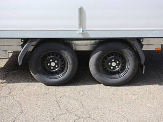 bw-trailers-02t-1468707-48213287