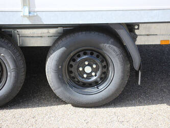bw-trailers-02t-1468707-48213289
