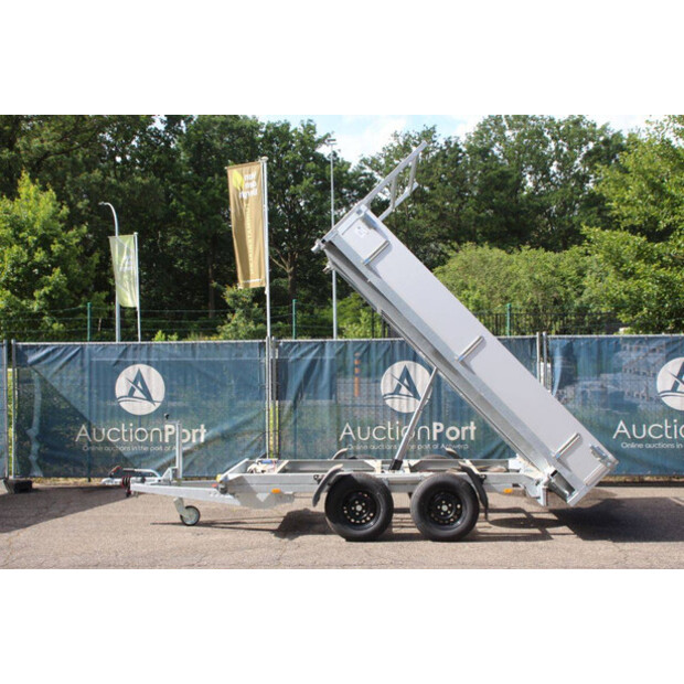 BW Trailers 02T-48213296