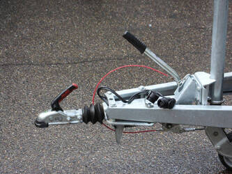 bw-trailers-02t-1468708-48213312