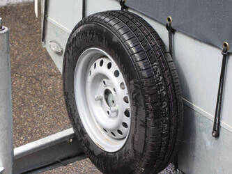 bw-trailers-02t-1468708-48213313