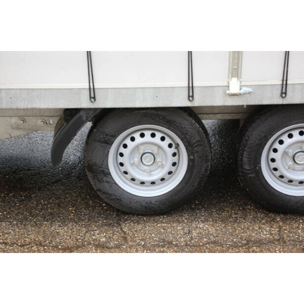 BW Trailers 02T-48213316