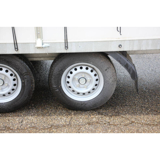 BW Trailers 02T-48213317