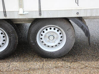 bw-trailers-02t-1468708-48213317