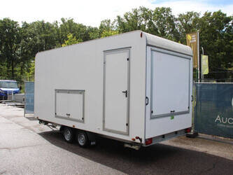 bw-trailers-02t-1468709-48213326