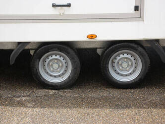 bw-trailers-02t-1468709-48213335