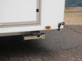 bw-trailers-02t-1468709-48213336