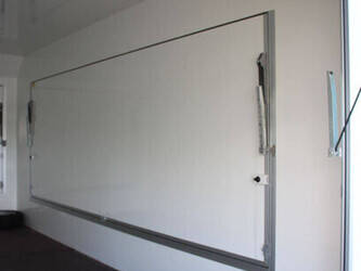 bw-trailers-02t-1468709-48213342