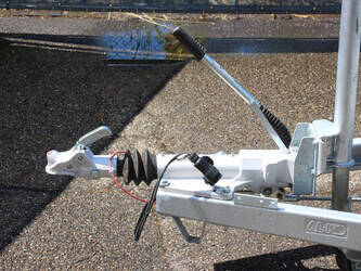 bw-trailers-02t-1468710-48213352