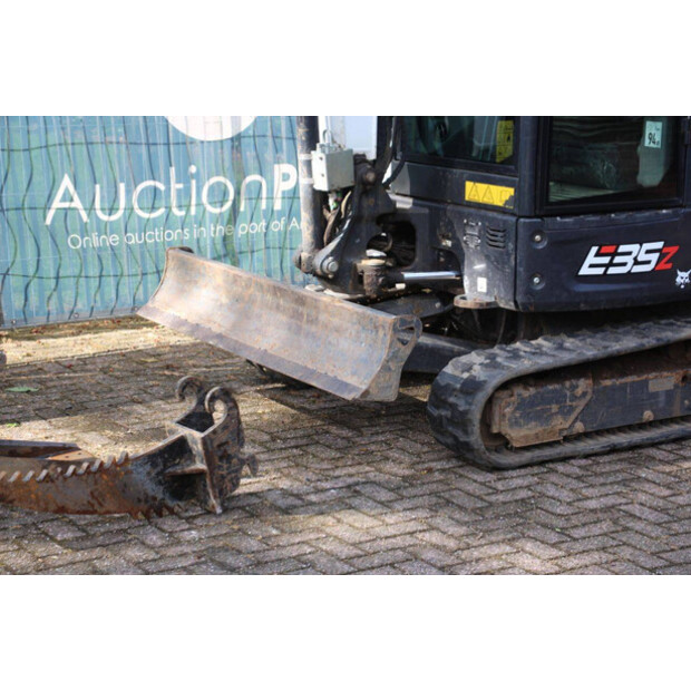 2022 بوبكات E35Z-48213518