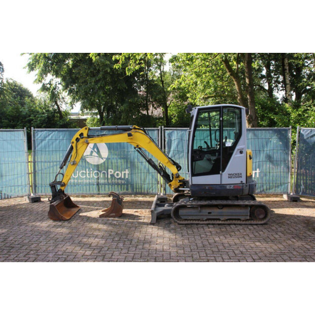 2020 Neuson EZ26-48213523