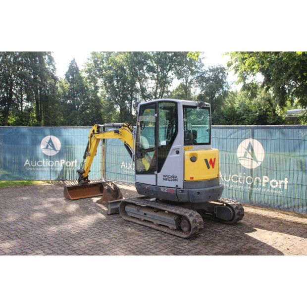 2020 Neuson EZ26-48213524