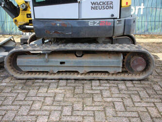 2020-neuson-ez26-48213545
