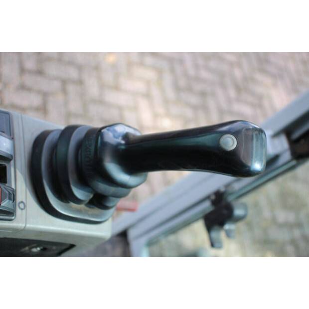 2020 Neuson EZ26-48213558