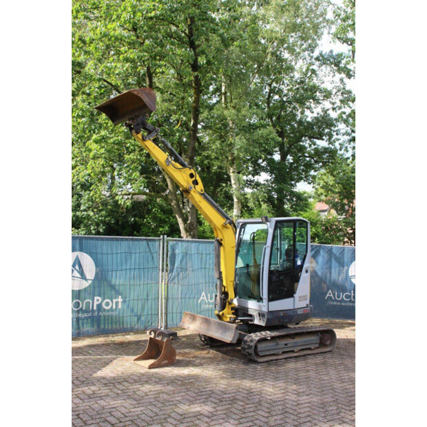 2020 Neuson EZ26-48213560