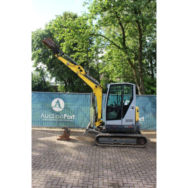 2020 Neuson EZ26-48213561