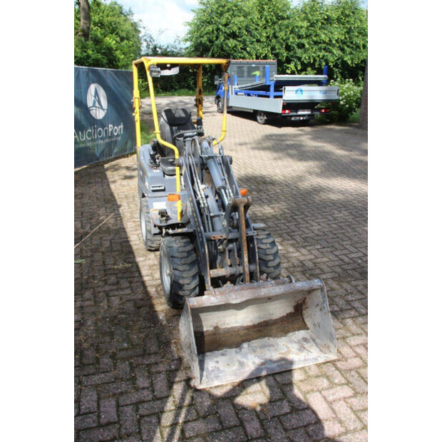 Eurotrac 800/W10-48213601