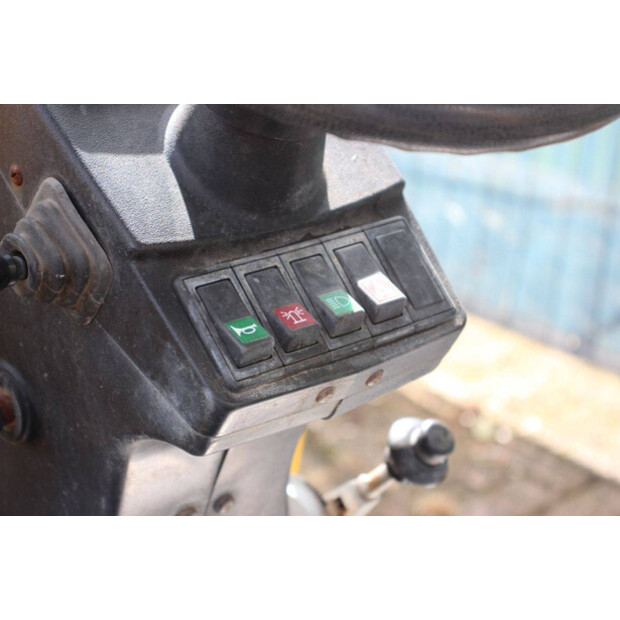 Eurotrac 800/W10-48213615