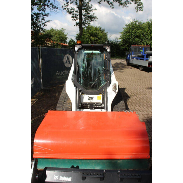 2020 BOBCAT T590-48213631
