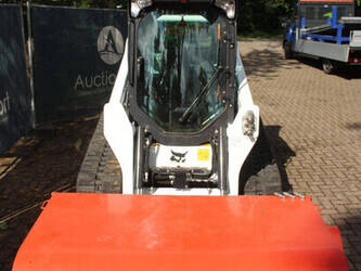 2020-bobcat-t590-1468718-48213631