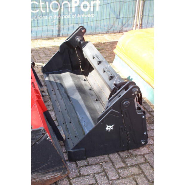 2020 BOBCAT T590-48213635