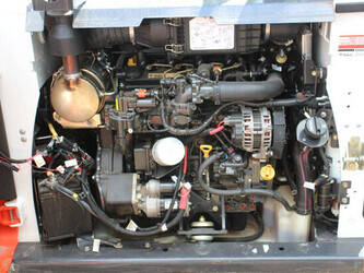 2020-bobcat-t590-1468718-48213647